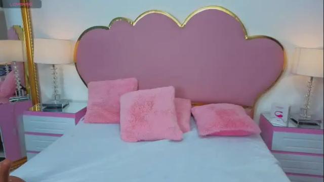 Image 6 of mariamrosse Stream on Chaturbate on 6 months ago