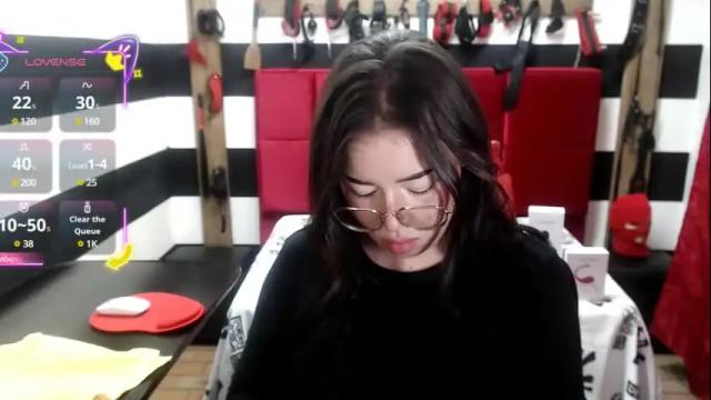 Image 4 of marian_ran_ Stream on Chaturbate on 1 month ago
