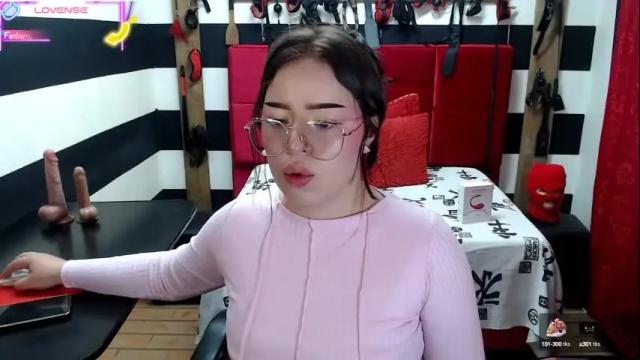Image 7 of marian_ran_ Stream on Chaturbate on 24 days ago