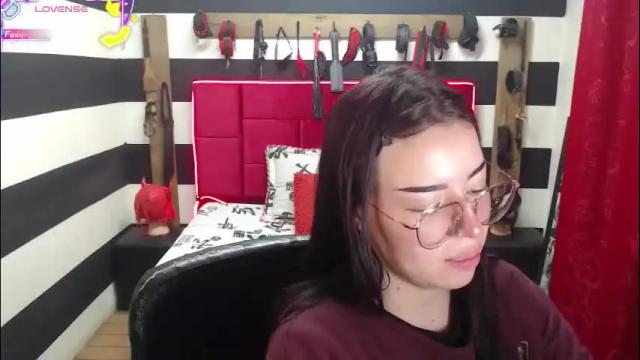 Image 4 of marian_ran_ Stream on Chaturbate on 1 month ago