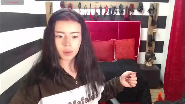 Image 2 of marian_ran_ Stream on Chaturbate on 1 month ago
