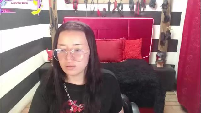Image 3 of marian_ran_ Stream on Chaturbate on 23 days ago
