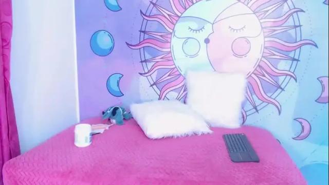 Image 8 of mariana_16_ Stream on Chaturbate on 1 month ago