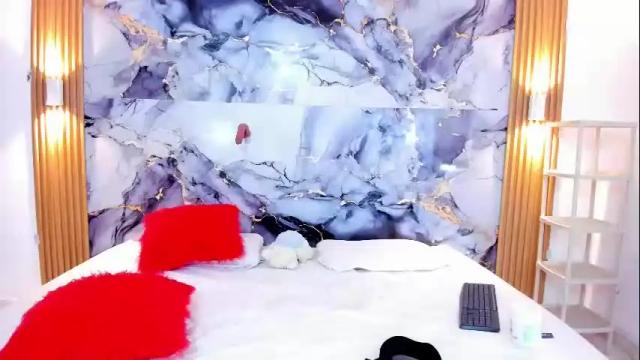 Image 4 of mariana_16_ Stream on Chaturbate on 23 days ago