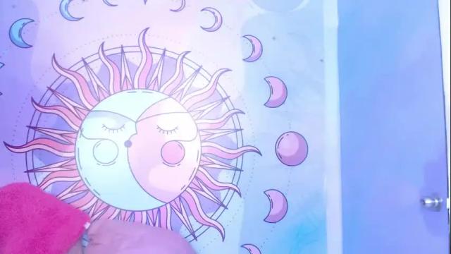 Image 4 of mariana_16_ Stream on Chaturbate on 18 days ago