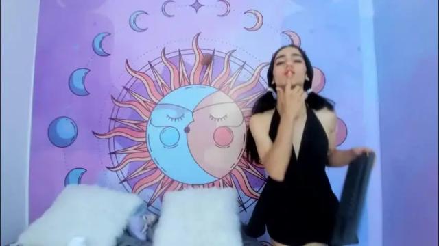 Image 6 of mariana_16_ Stream on Chaturbate on 5 days ago