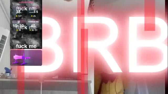 Image 4 of mariana_1_ Stream on Chaturbate on 4 months ago