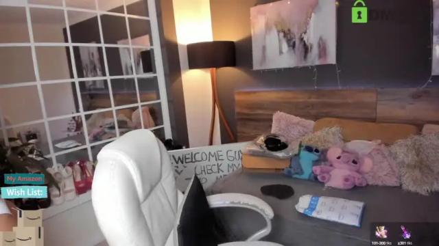 Thumbnail 1, mariana_c's Stream at Chaturbate, 13 months ago