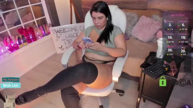 Image 11 of mariana_c Stream on Chaturbate on 12 months ago