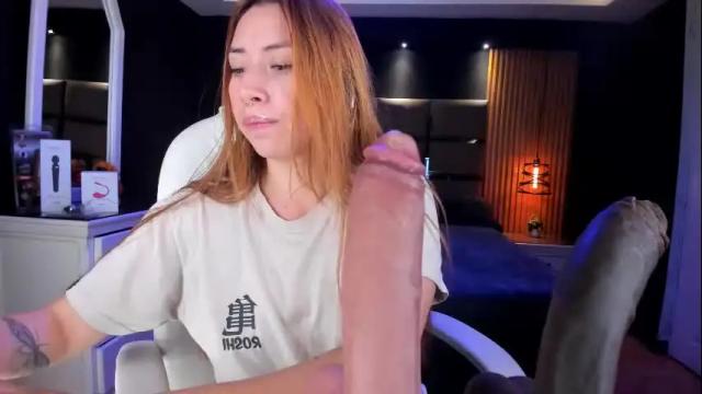 Image 7 of mariana_castro9 Stream on Chaturbate on 24 days ago