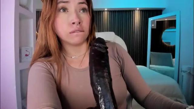 Image 7 of mariana_castro9 Stream on Chaturbate on 1 month ago