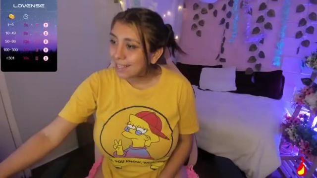 Image 3 of mariana_escobaar Stream on Chaturbate on 17 months ago