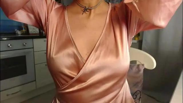 Image 3 of mariana_mur Stream on Chaturbate on 6 days ago