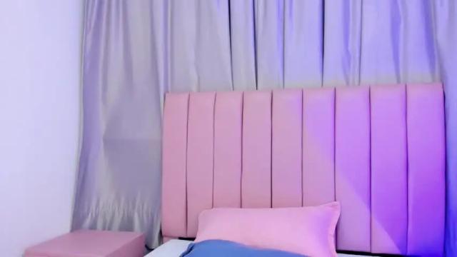 Image 3 of mariana_murillo__ Stream on Chaturbate on 13 months ago