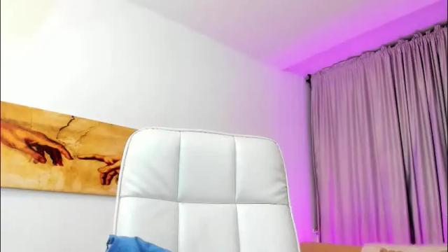 Image 3 of mariana_murillo__ Stream on Chaturbate on 1 month ago