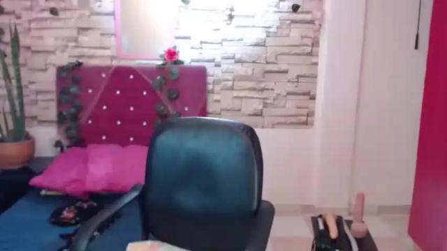 Image 10 of mariana_night Stream on Chaturbate on 18 months ago