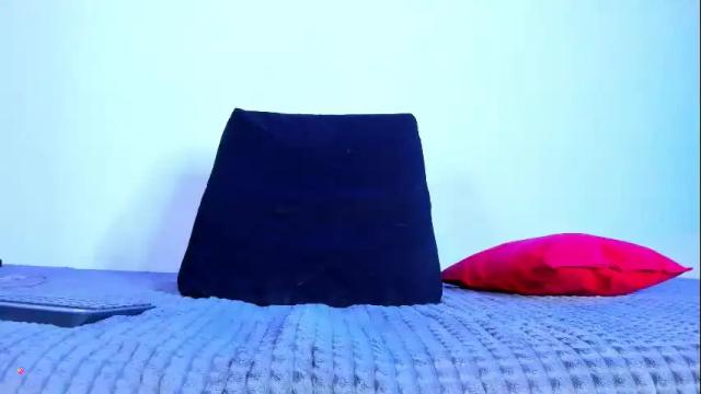 Image 8 of mariana_preciado Stream on Chaturbate on 1 month ago