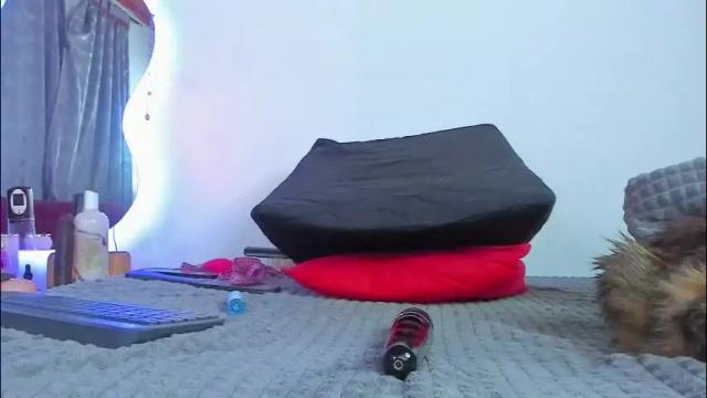 Image 12 of mariana_preciado Stream on Chaturbate on 1 month ago