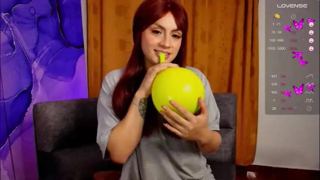 Image 12 of mariana_sub_ Stream on Chaturbate on 1 month ago