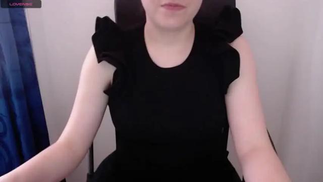 Image 10 of mariana_vera Stream on Chaturbate on 14 months ago