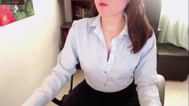 Image 7 of mariana_vera Stream on Chaturbate on 4 months ago