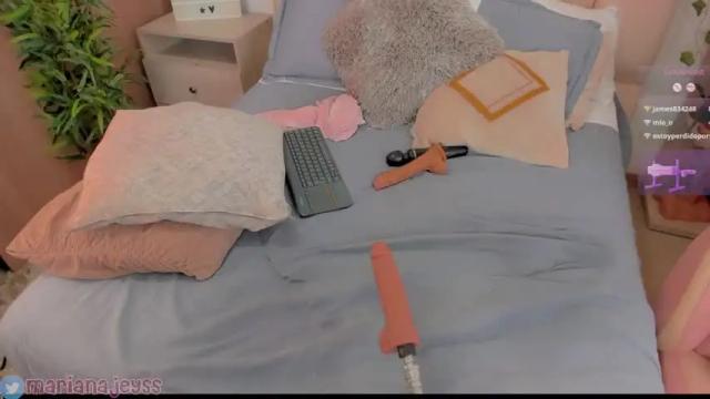 Image 4 of marianajeyss Stream on Chaturbate on 27 days ago