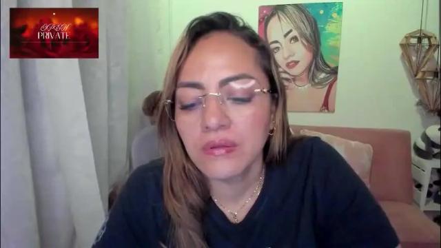 Image 2 of marianalopez81 Stream on Chaturbate on 1 month ago