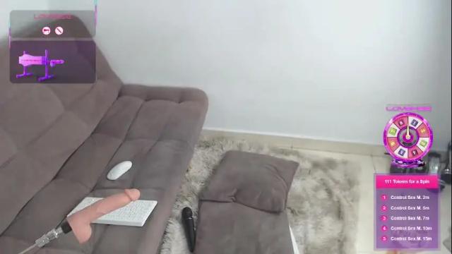Image 3 of marianaluquez Stream on Chaturbate on 26 days ago