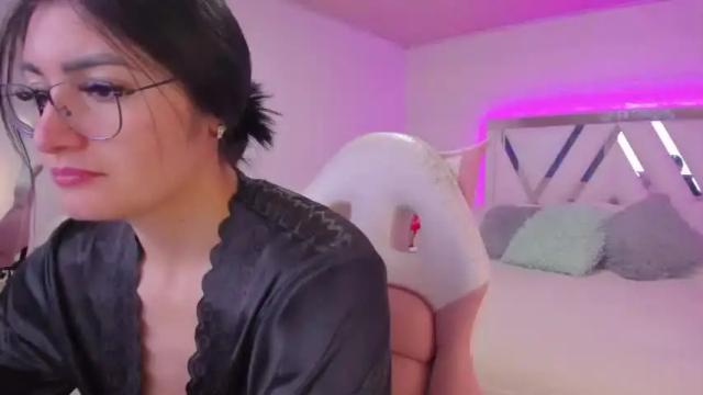 Image 10 of marianamoreno Stream on Chaturbate on 18 months ago