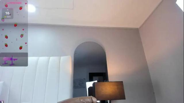 Image 2 of marianarey_ Stream on Chaturbate on 25 days ago