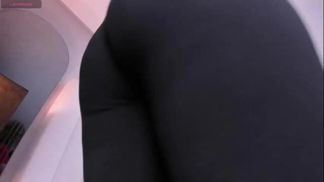 Image 8 of marianarey_ Stream on Chaturbate on 1 month ago