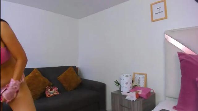 Image 2 of marianasimmond Stream on Chaturbate on 21 months ago