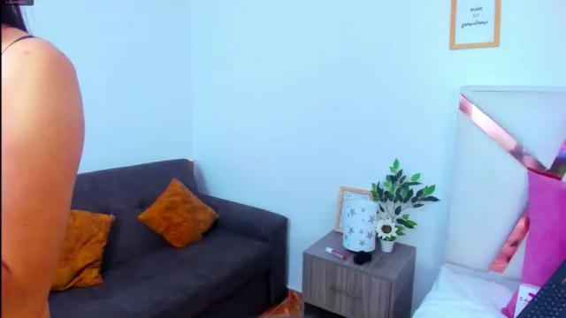 Image 11 of marianasimmond Stream on Chaturbate on 20 months ago