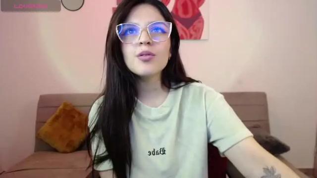 Image 3 of mariangeel_ Stream on Chaturbate on 14 months ago