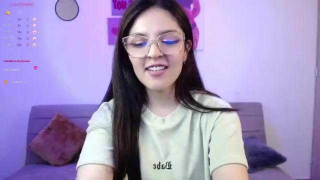 Image 7 of mariangeel_ Stream on Chaturbate on 14 months ago