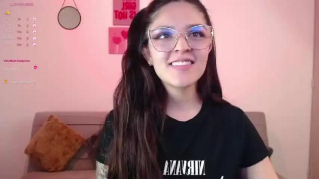Image 8 of mariangeel_ Stream on Chaturbate on 14 months ago