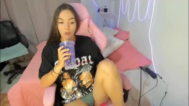 Image 6 of mariangel_3 Stream on Chaturbate on 2 months ago