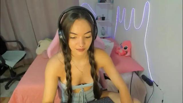 Image 8 of mariangel_3 Stream on Chaturbate on 2 months ago