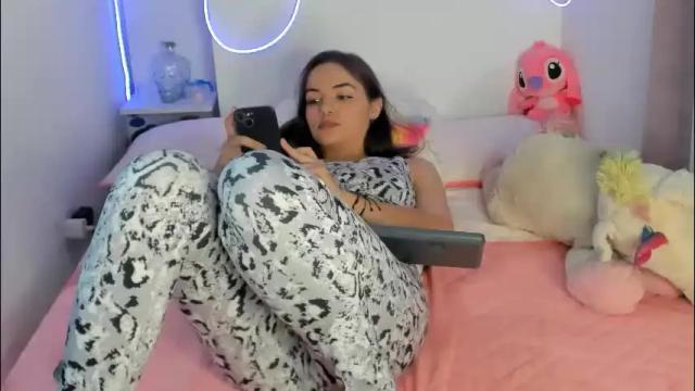 Image 6 of mariangel_3 Stream on Chaturbate on 20 days ago