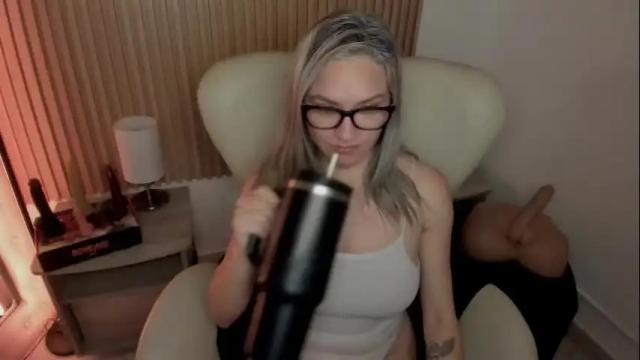 Image 7 of marianl0ve Stream on Chaturbate on 15 days ago