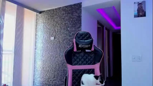 Image 10 of marianne__ Stream on Chaturbate on 28 days ago