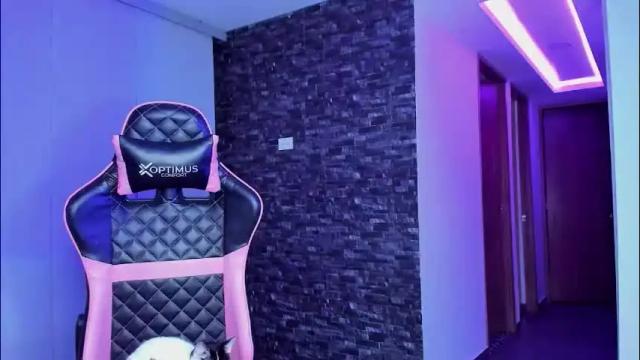 Image 10 of marianne__ Stream on Chaturbate on 24 days ago