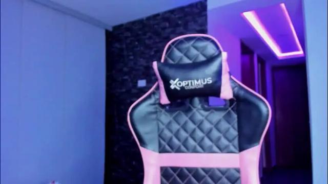 Image 2 of marianne__ Stream on Chaturbate on 24 days ago