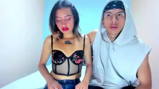 Image 2 of marianymanu303av Stream on Chaturbate on 17 months ago