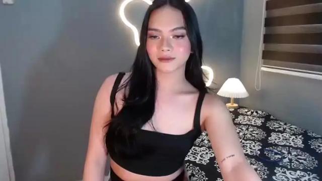 Image 10 of mariapozada Stream on Chaturbate on 22 months ago