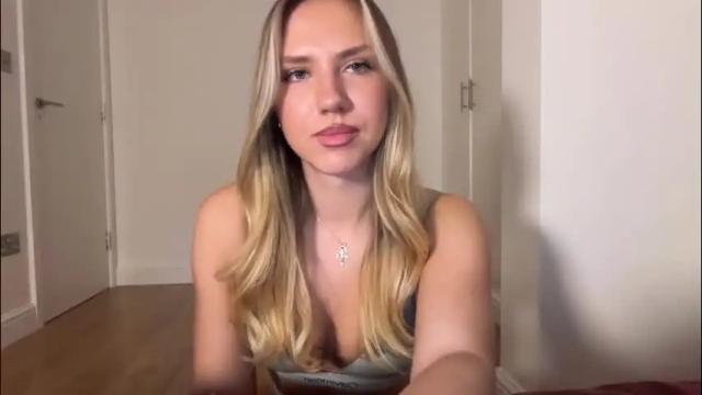 Image 10 of mariareev Stream on Chaturbate on 4 days ago