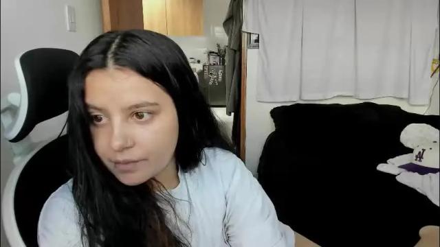 Image 6 of mariasol_ Stream on Chaturbate on 5 months ago