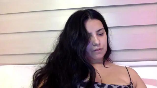 Image 8 of mariasol_ Stream on Chaturbate on 4 months ago