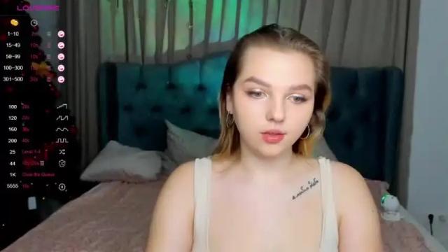 Image 12 of mariasweetone Stream on Chaturbate on 15 months ago
