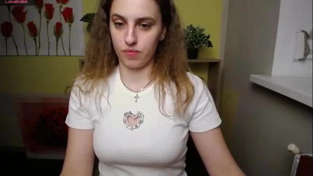 Image 2 of mariatess_ Stream on Chaturbate on 1 month ago